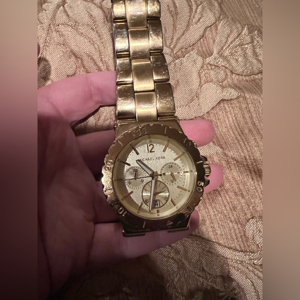 Michael Kors MK5313 ‎Unisex Gold Stainless Steel Analog Dial Watch - Picture 6 of 6